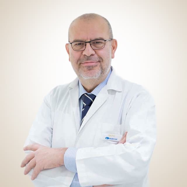 Dr Salim Olabi